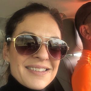 Meet your Posher, Nikki